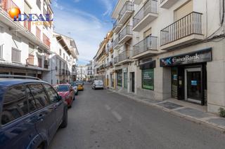 Locale commerciale in Calle paseo 10. Hermoso local en el centro de montefrio