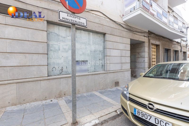 Foto a2e715e6-85a1-43a3-b6a5-2d51807345ed. Local comercial a calle paseo 10 a Montefrío