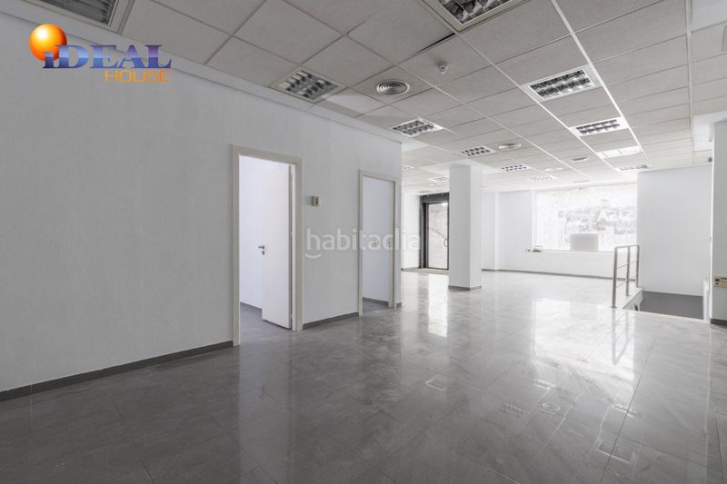 Foto f71c97fd-067c-4c31-8dfd-f064dd9836c7. Local comercial a calle paseo 10 a Montefrío