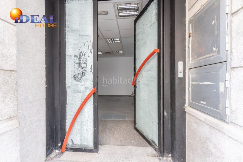 Foto fd960804-ced4-415a-9a48-64194c36b253. Local comercial a calle paseo 10 a Montefrío
