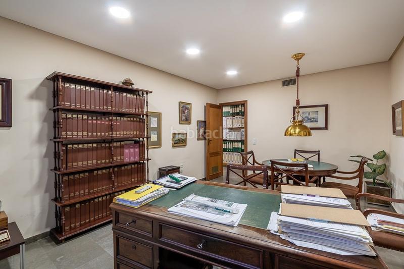 Foto 1fea5a3e-74b6-4f62-9ef8-c39624d816c0. Local comercial oficina en solarillo de gracia, . en Granada