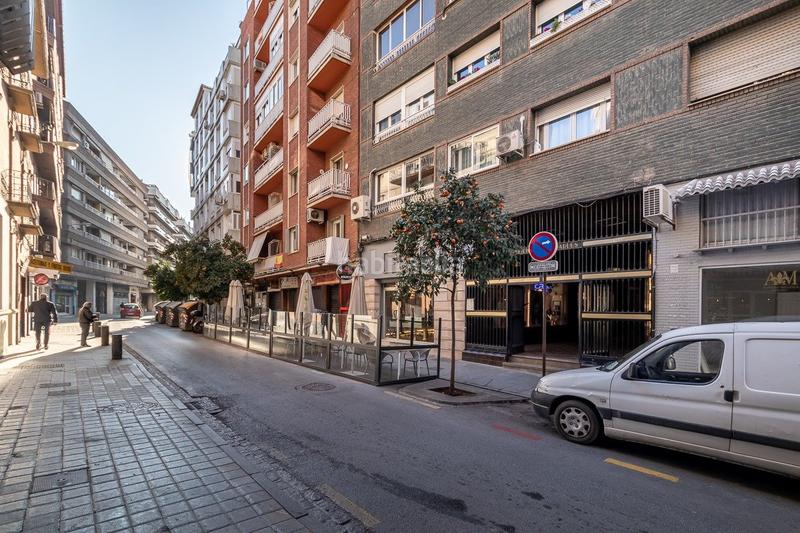 Foto 3ec56f78-ce1e-4a9a-a665-4f6d9b4125a3. Local comercial oficina en solarillo de gracia, . en Granada