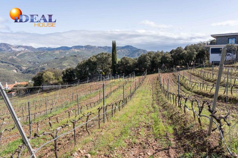 Foto 5c52eb85-cac4-4c02-a1d1-d0d168513606. Finca rústica a Dúdar