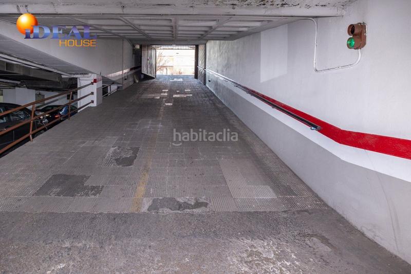 Foto 943b4efb-e32a-489f-977b-1cd83bf5f6c8. Posto auto in Plaza de Toros Granada