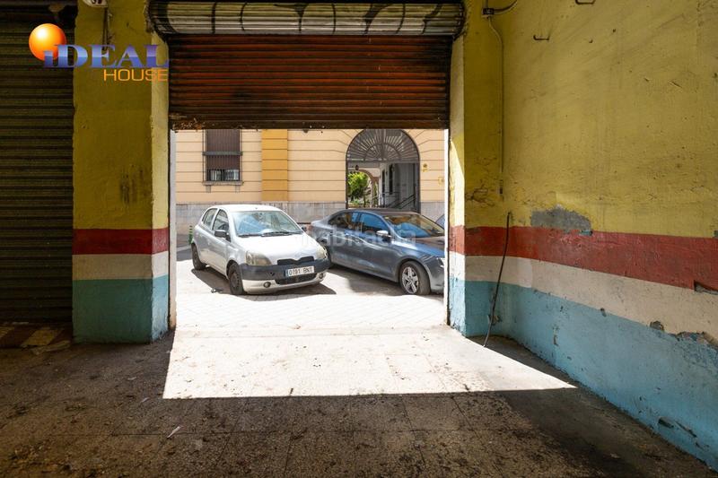 Foto 02a0e25c-5c21-4f50-b477-6f65ec61bbcc. Business premise in Plaza de Toros Granada