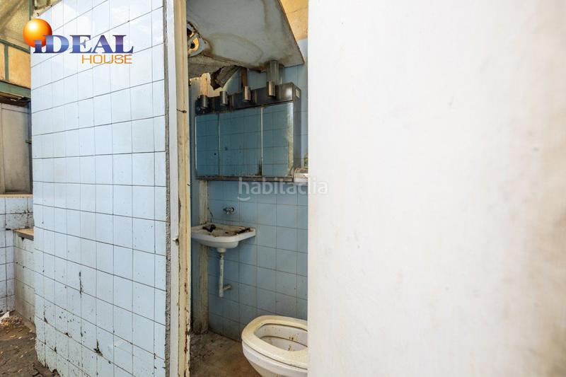 Foto f3726894-3523-4fa9-8af6-1017af3200ee. Business premise in Plaza de Toros Granada