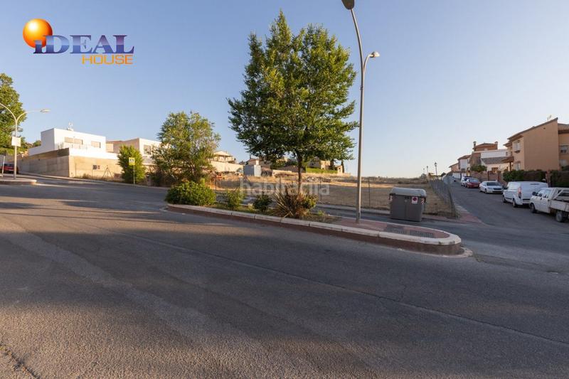 Foto eadd7d3e-4f7f-4af7-9f8d-194a05a43bea. Terreno residencial en avenida la libertad 4 bonito solar en venta en Monachil