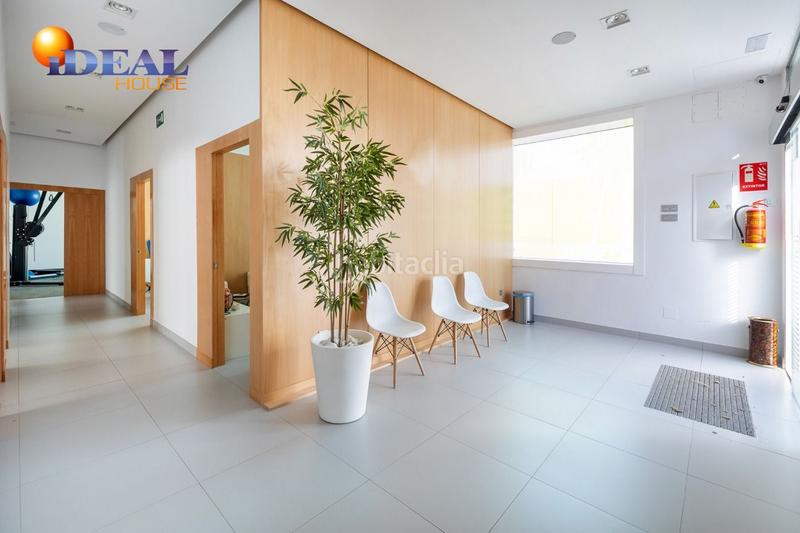 Foto 4e289852-a985-4a93-bea4-3c7008d658bf. Locale commerciale in Cervantes Granada