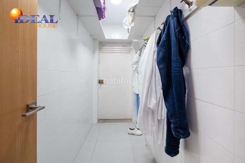 Foto 52411148-8ffe-47f9-bebd-6f657f5c1224. Locale commerciale in Cervantes Granada