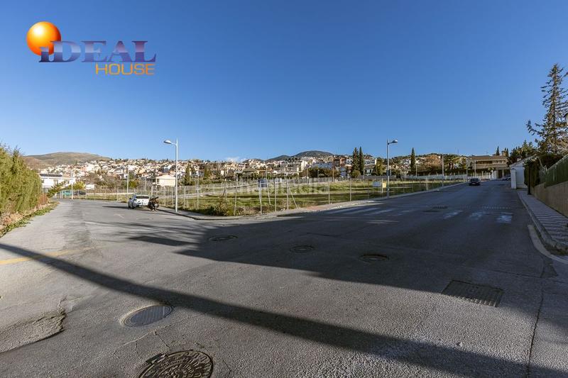 Foto 12edeed8-ebb0-41f9-af1c-af3dd00682c1. Terreno residencial solar en cajar con 526m en Cájar