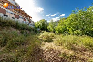 Terreny residencial a Güéjar Sierra. Haz tu vivienda con las mejores vistas de güejar