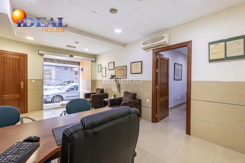 Foto c780e6a4-0848-43b2-8e3c-b0d2ed2b1b6e. Office space in Plaza de Toros Granada