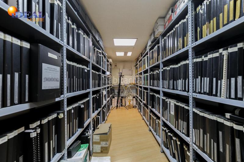 Foto 0a0bfa3d-db35-460b-a7b2-1ae44c1ede38. Locale commerciale in San Matías - Realejo Granada