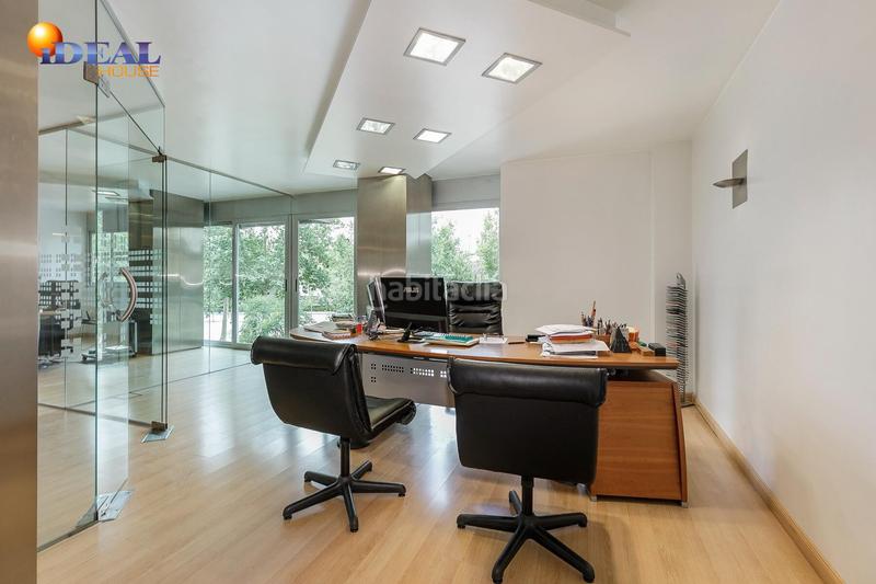 Foto 4844f30e-a289-4e8d-9f4f-2ad5dd7f9e20. Locale commerciale in San Matías - Realejo Granada