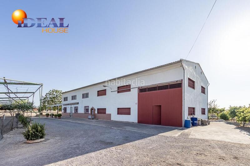 Foto 1e9fcb4e-6b6d-464c-be1d-b0580c27e4a5. Chalet oportunidad! casa y nave en santa fé en Santa Fe