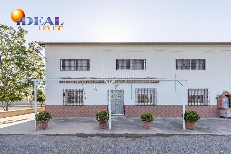 Foto 5829b046-5a3a-4749-b2a2-73e223ea25f8. Chalet oportunidad! casa y nave en santa fé en Santa Fe