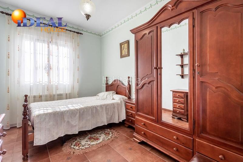 Foto 6e32b3e5-fbce-4895-acde-2970135e9e22. Chalet oportunidad! casa y nave en santa fé en Santa Fe