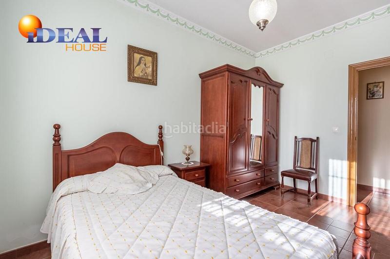 Foto 8d423393-f86a-447b-a4de-8fc0261a2467. Chalet oportunidad! casa y nave en santa fé en Santa Fe
