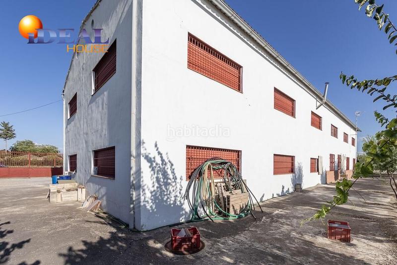 Foto c34f508b-a690-483c-9741-5a91819950c5. Chalet oportunidad! casa y nave en santa fé en Santa Fe