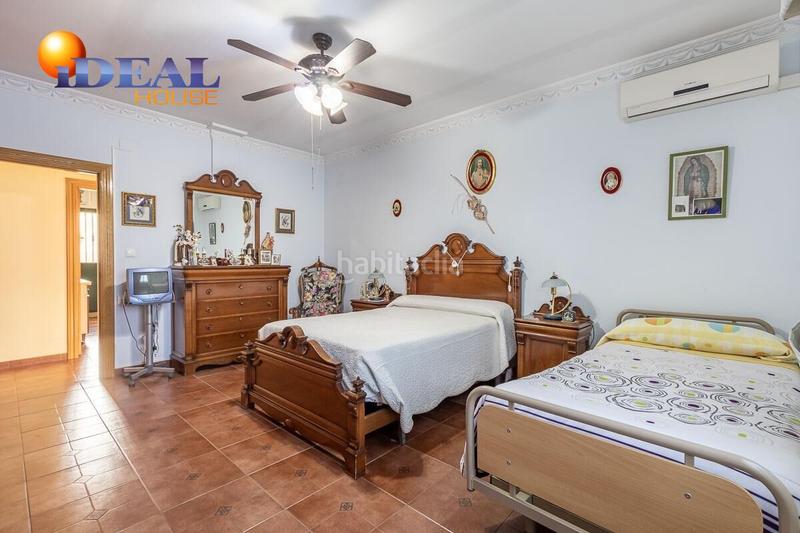Foto e7ac742a-049d-4b1a-a95e-3f41145e01e7. Chalet oportunidad! casa y nave en santa fé en Santa Fe