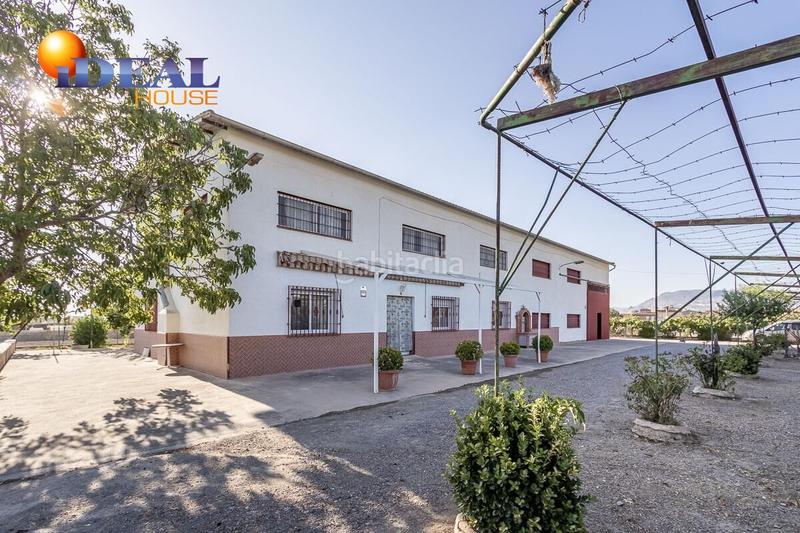 Foto e89c513a-5735-4d4d-bc7a-8272e5a8b929. Chalet oportunidad! casa y nave en santa fé en Santa Fe
