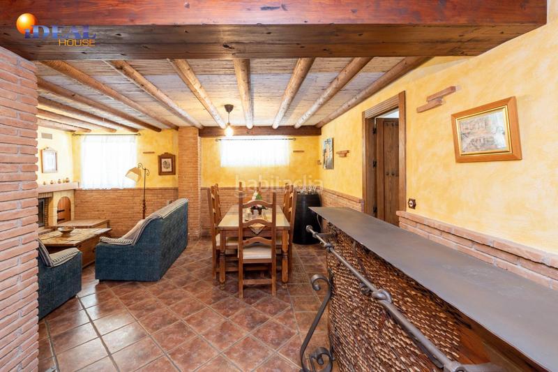Foto 9d28bed4-cdce-4e36-aa0b-232c6b09d5fe. Chalet espectacular chalet independiente en el laurel de la reina. la zubia. en Zubia (La)