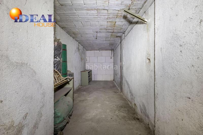 Foto 4944f020-f88d-4a55-a1d0-a36578434a34. Locale commerciale in Centro - Sagrario Granada