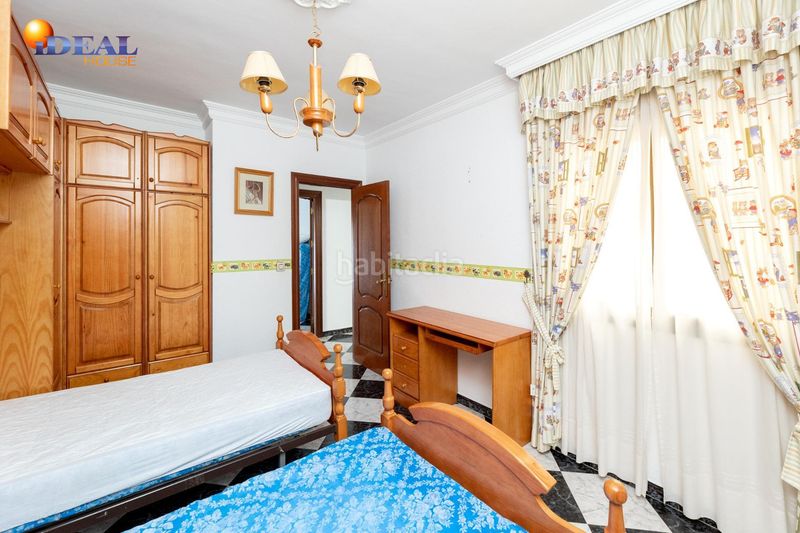 Foto 2572aa4a-fd71-4d59-81a4-33e0f6d52d8c. Piso venta de piso con trastero de 30 m2 granada en Algarinejo