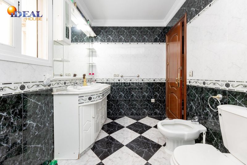 Foto 70d66428-5757-4446-9dc0-9d87cd3f1e2f. Piso venta de piso con trastero de 30 m2 granada en Algarinejo