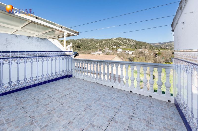 Foto ce83eabe-942f-44e2-90b1-d15c2ef3994d. Piso venta de piso con trastero de 30 m2 granada en Algarinejo