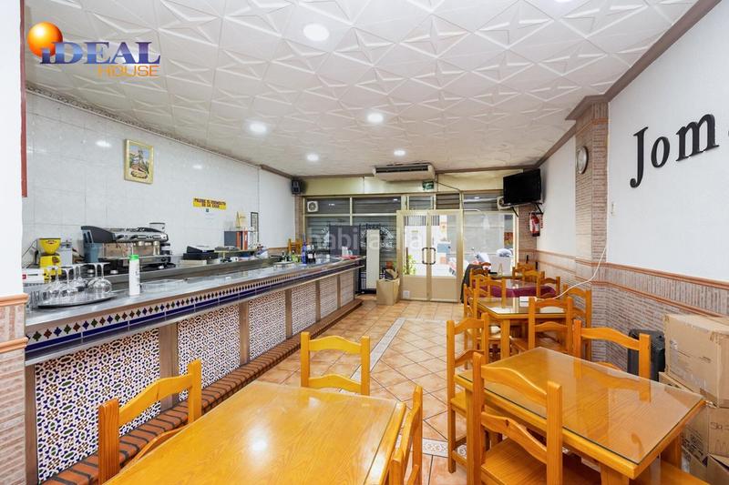 Foto c52a7bf3-f7dc-4f88-9afe-41fb7a6f9340. Locale commerciale in Camino de Ronda Granada