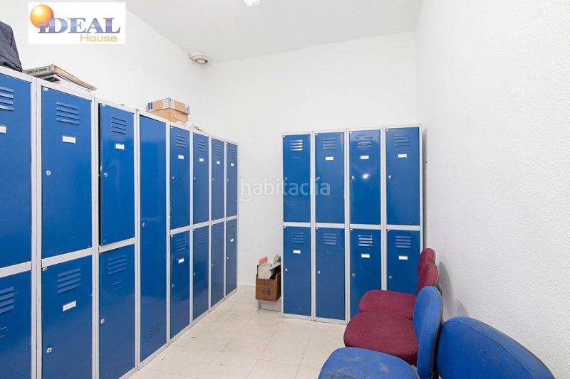 Foto fffff19d-6cf0-436b-be96-605ad737171d. Local comercial a Camino de Ronda Granada