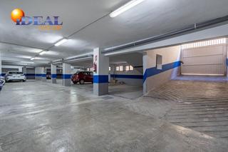 Parking coche en Centro - Sagrario. Parking de 30 plazas en pleno centro de granada