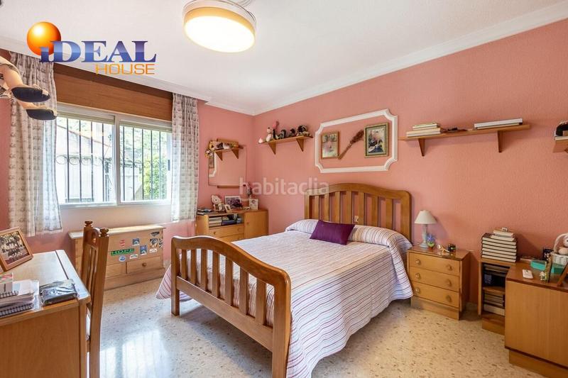 Foto b499ce4f-ce17-48c2-b0d9-fd125324473f. Chalet  en Pinos Genil