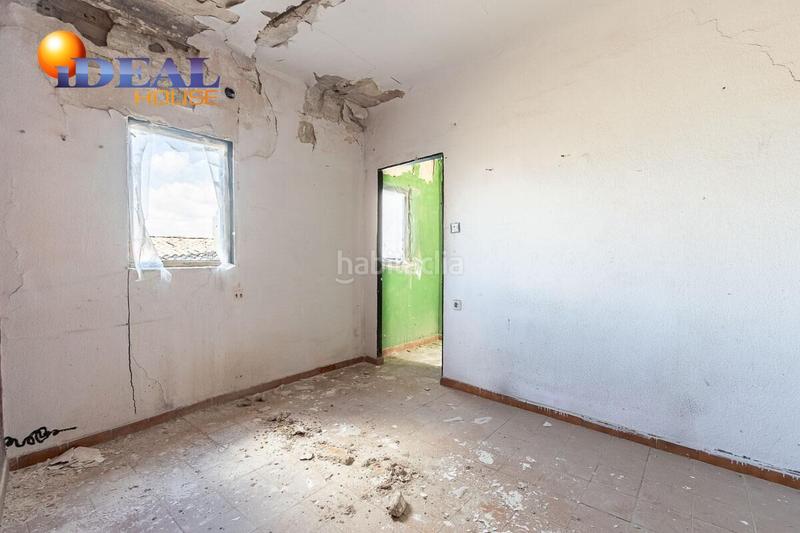 Foto 28b38e23-1451-40be-9365-e89dbd9545a7. Casa a San Ildefonso Granada