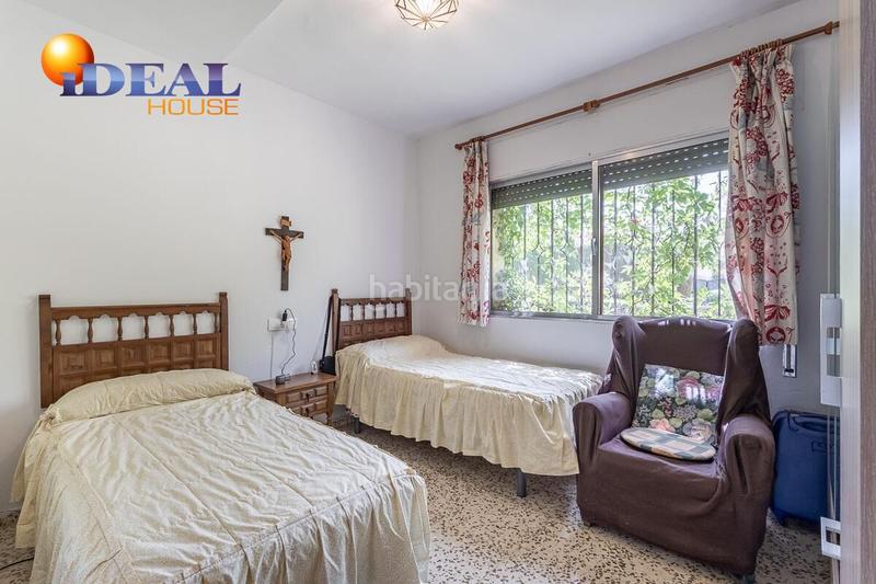 Foto 104a9621-85c8-4375-91c9-c4c114c50136. Casa  señorial con terreno en Dílar