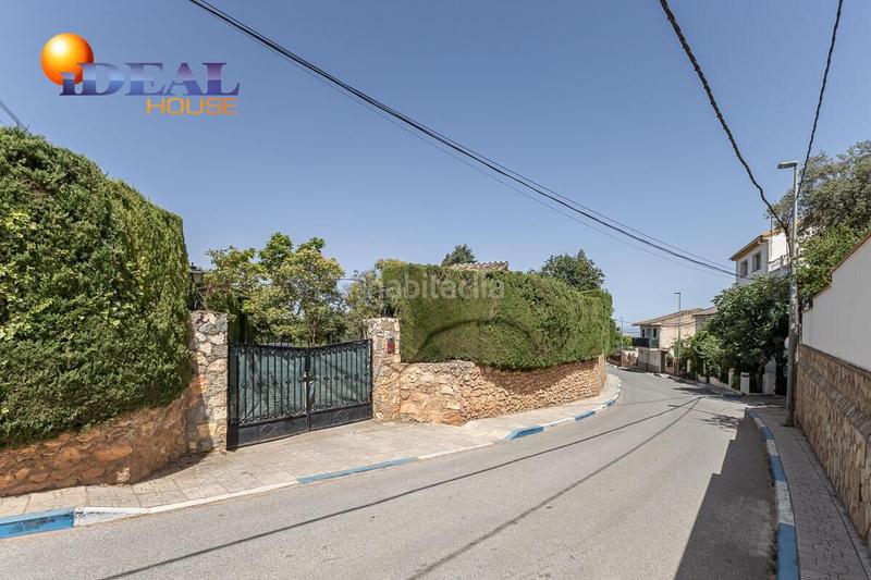 Foto 424d515a-d326-4ad8-81a6-2730642769e9. Casa  señorial con terreno en Dílar
