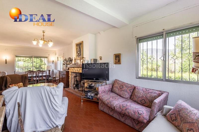 Foto 90b6f68e-13c4-4e9f-9899-e02262eac79d. Casa  señorial con terreno en Dílar