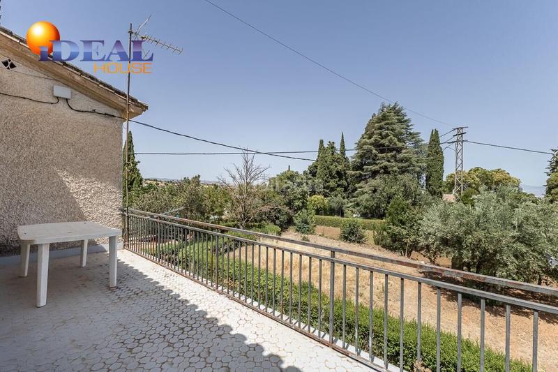 Foto a906ad99-445c-499e-aeff-4d1d6dbcfc98. Casa  señorial con terreno en Dílar