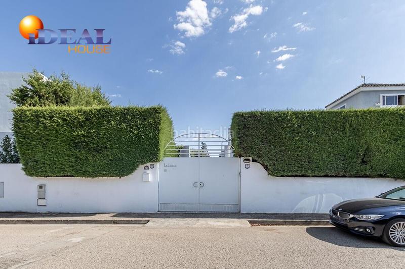 Foto c74c851f-2934-45b5-8dcf-06bce9bec839. Chalet exclusiva casa premium en el parque del cubillas! en Albolote