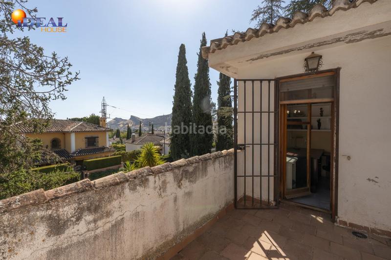 Foto 4658751b-a929-4d68-8307-8da76348f792. Chalet magnifico chalet con amplios jardines y piscina en cortijo del aire! en Albolote
