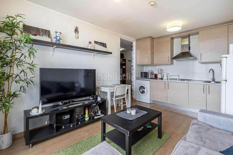 Foto 45b1dc5f-b3cc-4011-bb1e-a904772b565f. Pis a calle fuente del tesoro 54 a Zona media Sierra Nevada