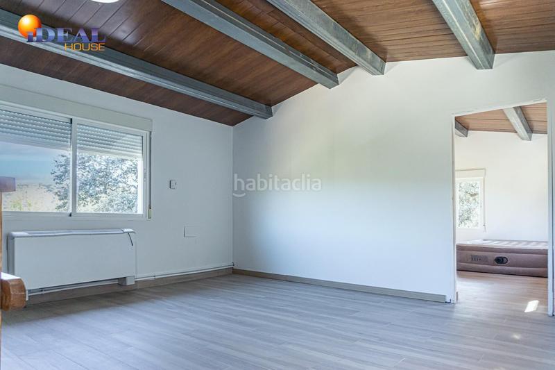 Foto a4b6b6b3-67cd-4262-a477-a9078a93115b. Masía espectacular casa con terreno en la sierra sur en Castillo de Locubín