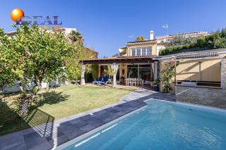 Maison à Camino de los Neveros - Serrallo. Espectacular casa en bola de oro  serrallo