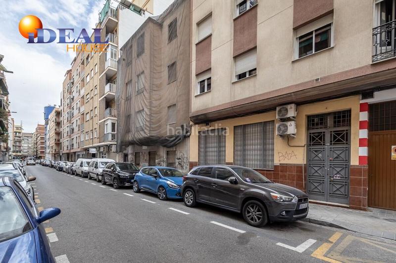 Foto 939d49cf-524c-4871-8ee3-cb36169bcd79. Locale commerciale in Camino de Ronda Granada