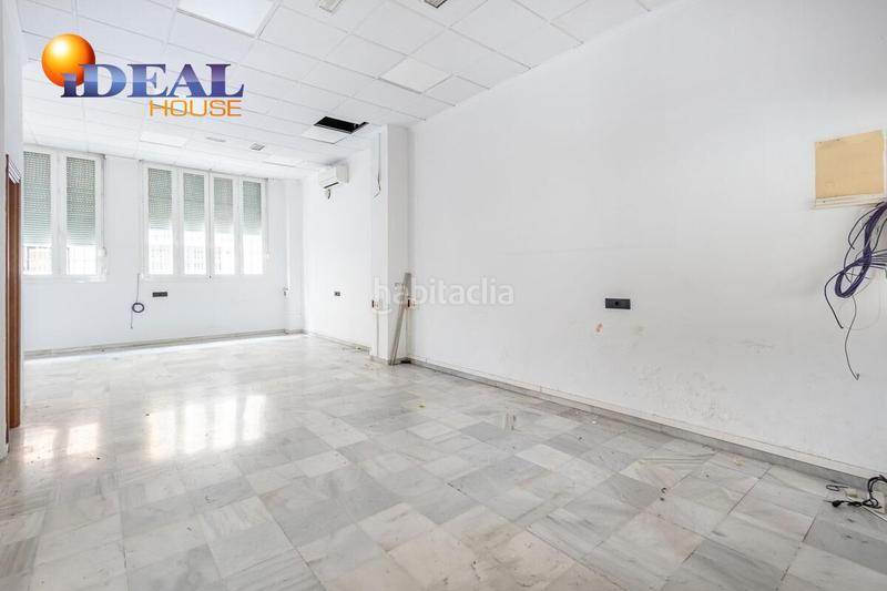 Foto 965cfc24-beb1-4a3b-95ae-9e4f4cf103fc. Locale commerciale in Camino de Ronda Granada