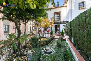 Towny house  San agustin. Chalet pareado en el albayzín
