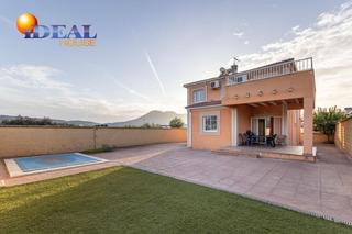 Casa a Atarfe. Precioso chalet en atarfe