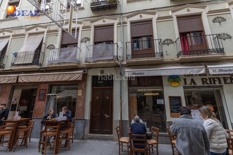 Foto 403c417f-d035-4112-b272-64500d46fb42. Ático oportunidad única en el corazón ! en Centro - Sagrario Granada