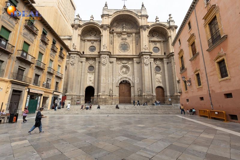 Foto d606afba-d78c-474c-b494-a099cf107ab9. Ático oportunidad única en el corazón ! en Centro - Sagrario Granada